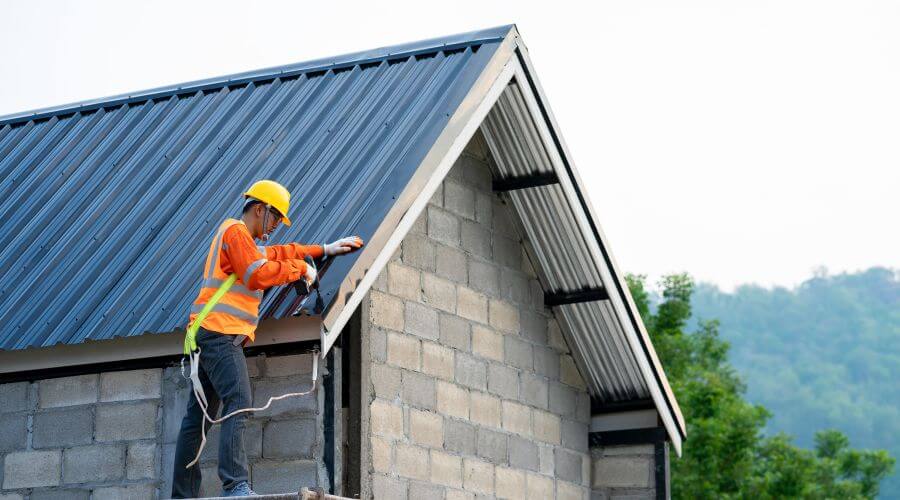 Expert Emergency Roof Repairs services in Tanner, AL